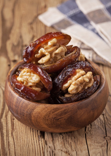 红枣与核桃照片