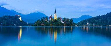 在朱利安阿爾卑斯山，斯洛文尼亞布萊德的湖