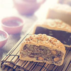 复古风格的月饼图片