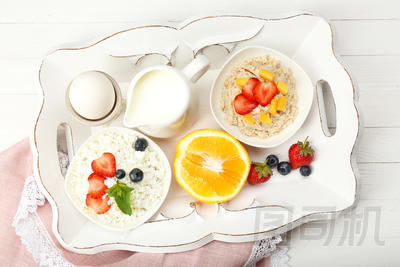 美味的早餐，在桌子上，關(guān)閉