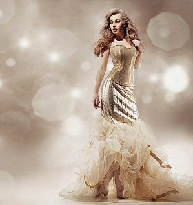 性感的金发美女构成图片