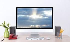 计算机在桌上的屏幕保护程序