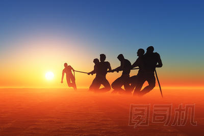 人們?cè)诎魏?圖片