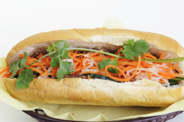 越南食品上白色隔離
