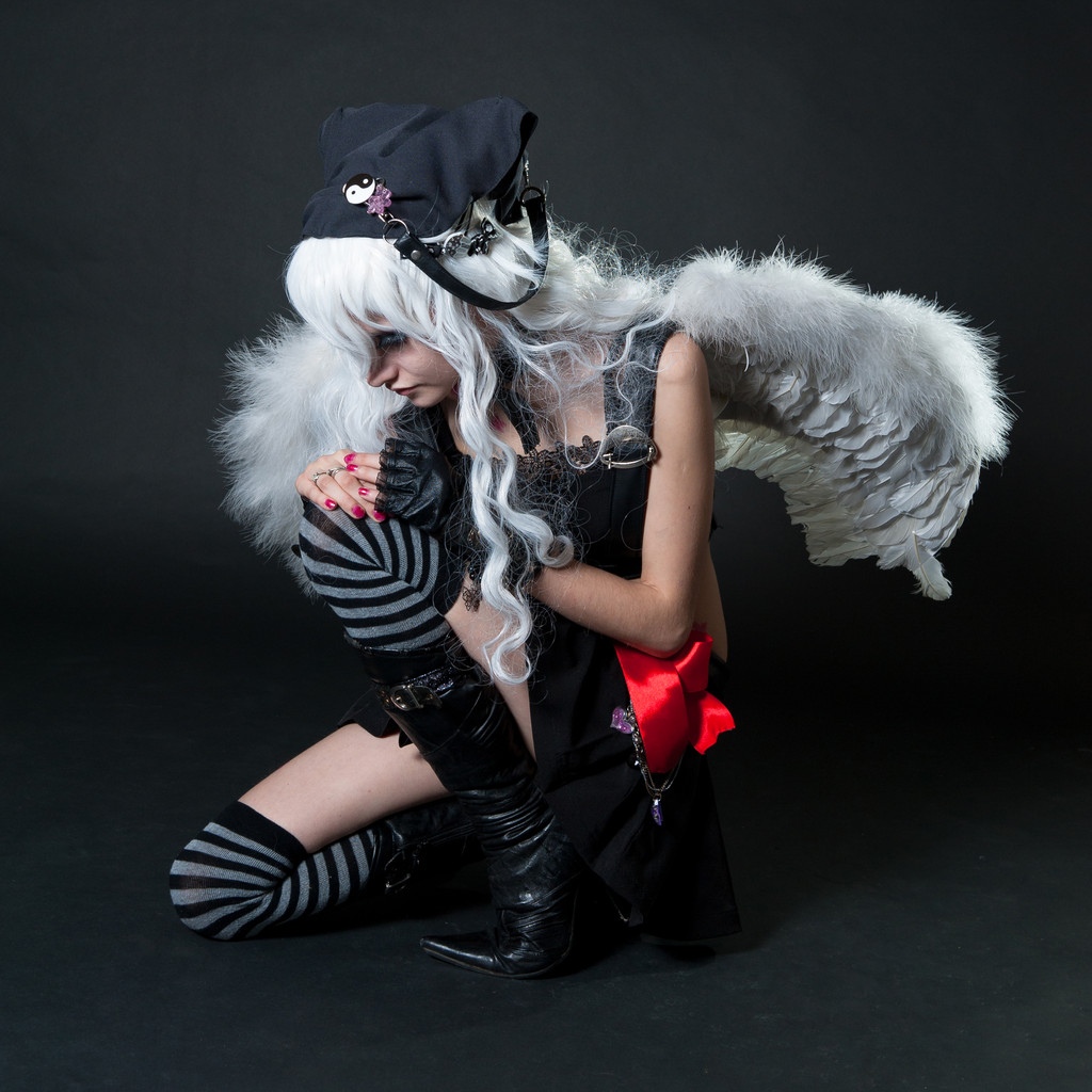 小天使翅膀的女孩 小天使翅膀的女孩