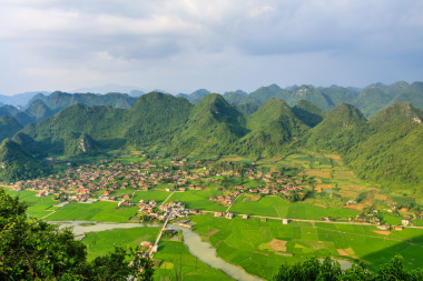 日出山