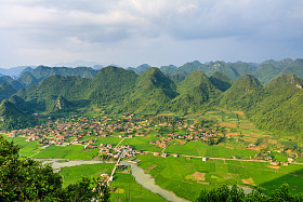 日出山