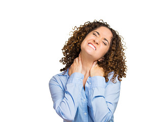 坏的慢性颈痛的女人照片