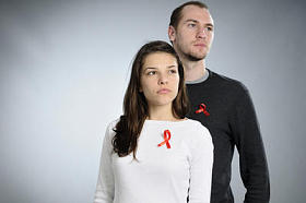 白色与红色丝带