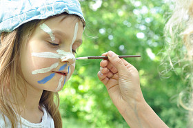 脸面具狂欢节绘画