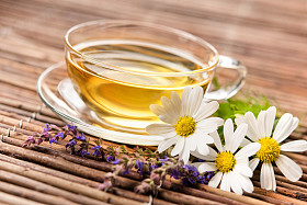 杯花草茶图片