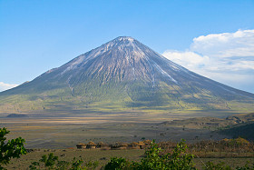 在坦桑尼亚 ol 伦伦火山和马赛族村庄