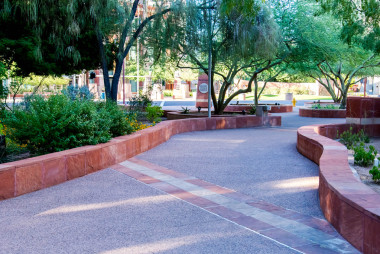 城市的街景和建筑物在市中心鳳凰城，亞利桑那州