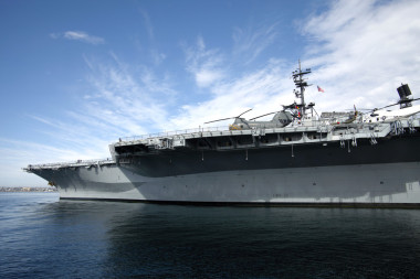 加利福尼亞圣地亞哥中途島號(hào)航空母艦