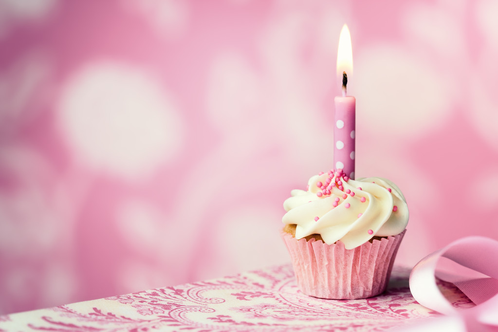 生日纸杯蛋糕 生日纸杯蛋糕