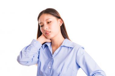 年輕商務婦人站在隔離上白圖片