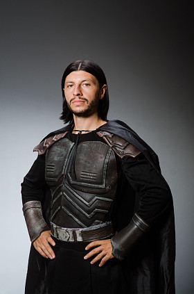 愤怒的战士图片