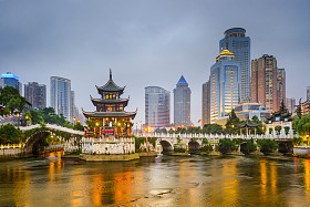 贵阳市的天际线图片
