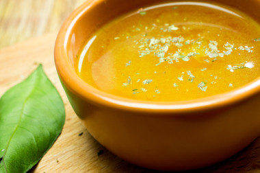 肉湯，湯清湯圖片