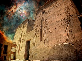伊希斯神庙和猎户座大星云 (此图像装备 b 元素