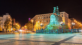 Chief of the Ilukrainian Bogdan Khmelnitsky and the Monument of Hagia Sophia at night on Sofia Square in Kiev
