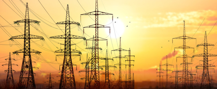 在工業(yè)領(lǐng)域的高電壓電力線路。對(duì)背景蘇