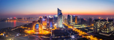 杭州的全景夜景照片