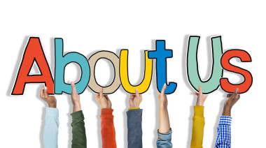 手里捧着关于我们的词