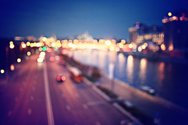 模糊的城市背景下图片