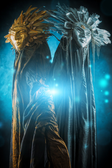 以月亮和太陽(yáng)盟誓