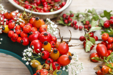 在工作的花店: 門花圈的步驟