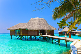在海洋，水上 villa.maldives 岛