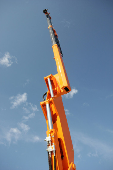 移動(dòng)式起重機(jī)