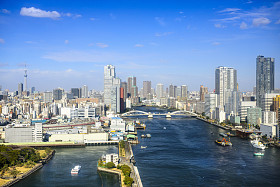 东京，日本在隅田川图片