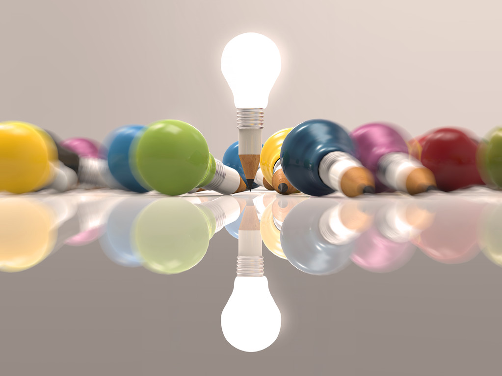 绘图的主意铅笔和灯泡概念创意 绘图的主意铅笔和灯泡概念创意