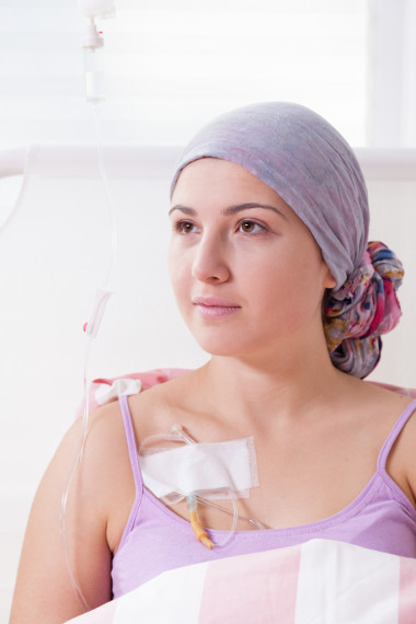 在醫(yī)院的癌癥女孩圖片