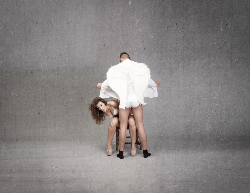 夫妇在情人节那天的情况图片 夫妇在情人节那天的情况图片