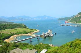海脊山在香港在一天时间的海岸线