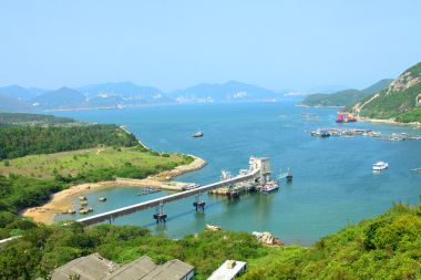 海脊山在香港在一天时间的海岸线