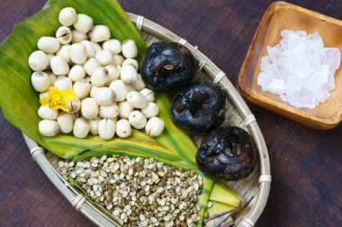 越南菜、 甜蓮花種子粥圖片