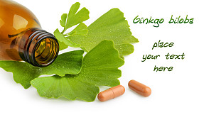 银杏叶孤立图片