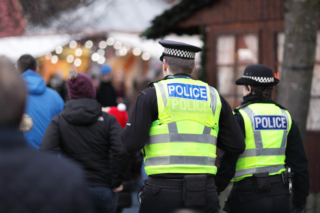 英国警方