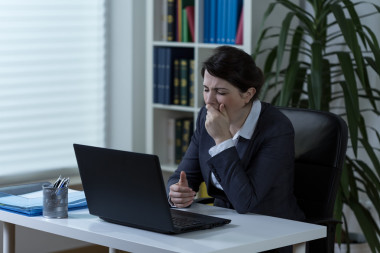 累了的女商人圖片