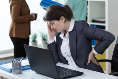 痛苦的女人圖片