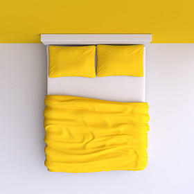 床上的枕头和毯子