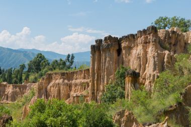 四川，中国-Sep 14 2014年: 黄连地球森林。著名的景观，在四川省西昌