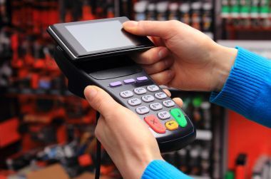 用 Nfc 技術(shù)在手機(jī)上支付