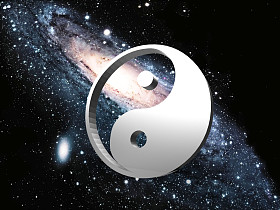 在空间上的英杨