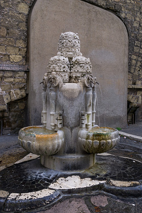 在梵蒂冈城的小喷泉