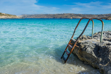 科米諾島藍色瀉湖圖片
